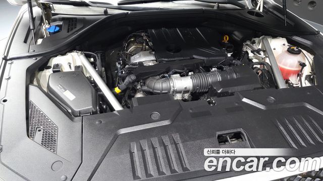 Genesis GV70 2022 — photo 6