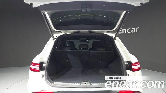 Genesis GV70 2022 — photo 20