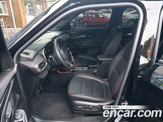 Chevrolet Korea Trailblazer 2022 — photo 11