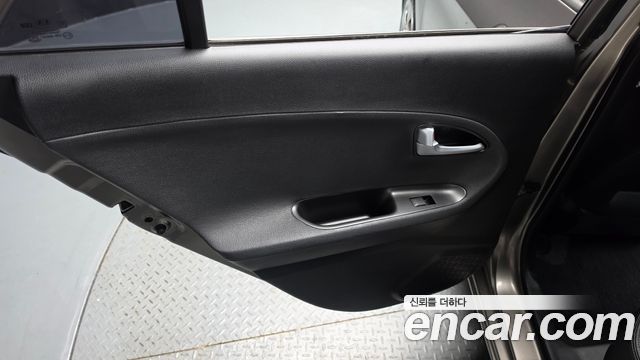 Kia morning 2015 — photo 15