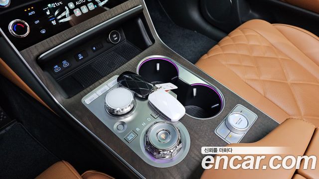 Genesis GV80 2025 — photo 9