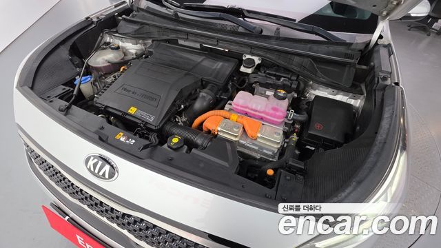 Kia Niro 2018 — photo 6