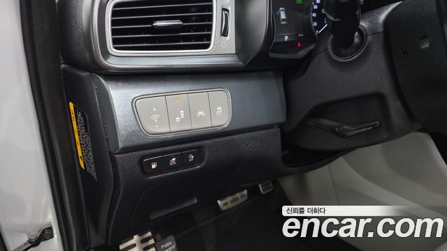 Kia Niro 2018 — photo 29