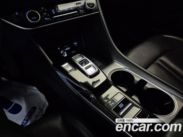 Hyundai Sonata 2021 — photo 12