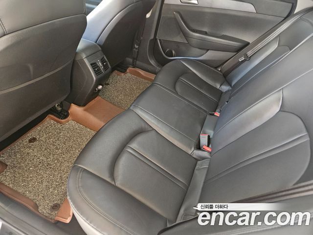 Hyundai Sonata 2017 — photo 10