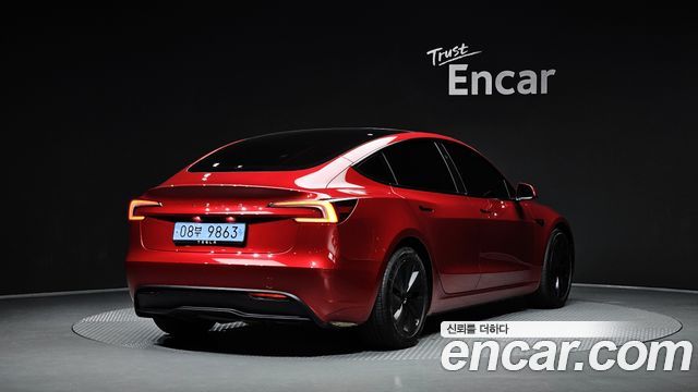 Tesla Model 3 2024 — photo 2