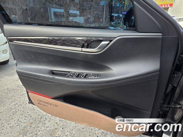 Hyundai Grandeur 2018 — photo 9
