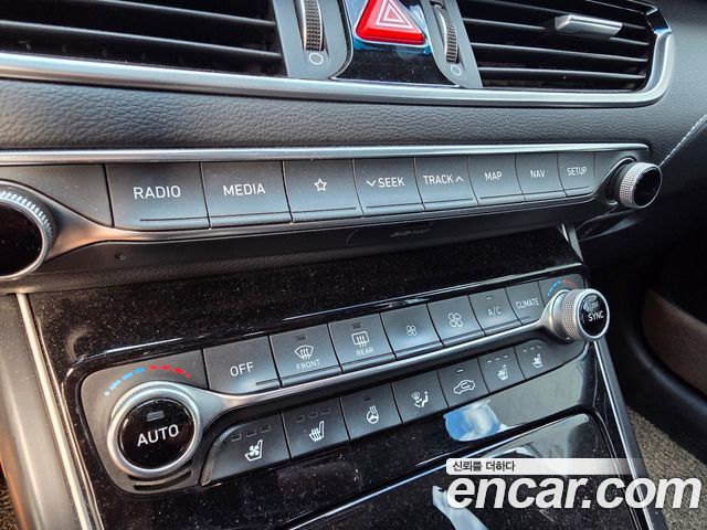 Hyundai Grandeur 2018 — photo 11