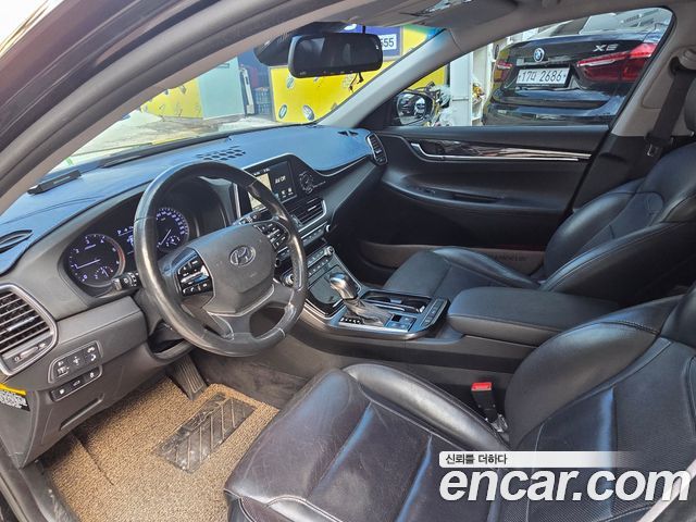 Hyundai Grandeur 2018 — photo 15