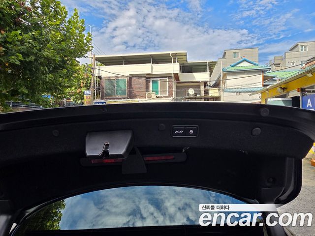 Hyundai Grandeur 2018 — photo 20