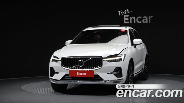 Volvo XC60 2025 — photo 3