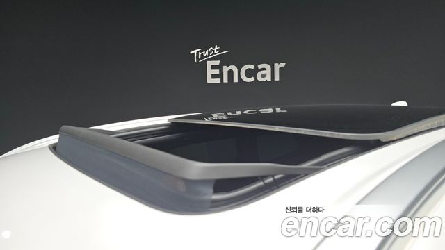 Volvo XC60 2025 — photo 25