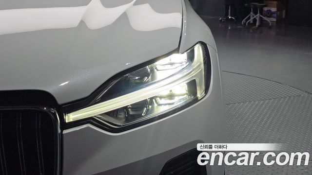Volvo XC60 2025 — photo 8