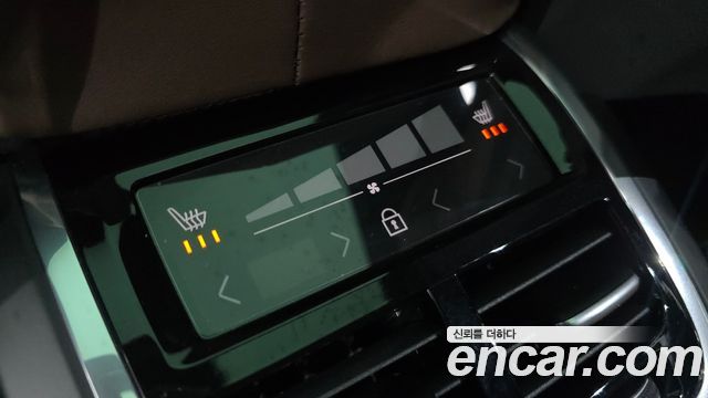 Volvo XC60 2025 — photo 31