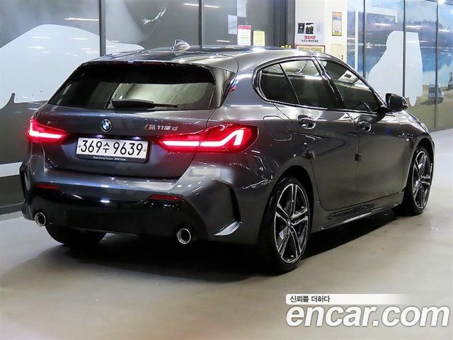 BMW 1-Series 2021 — photo 4