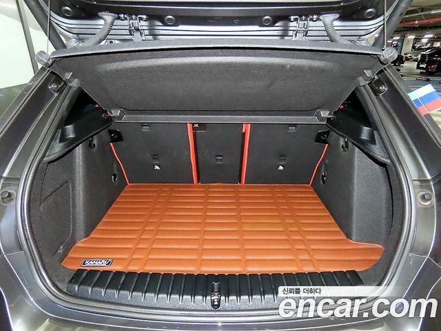 BMW 1-Series 2021 — photo 17