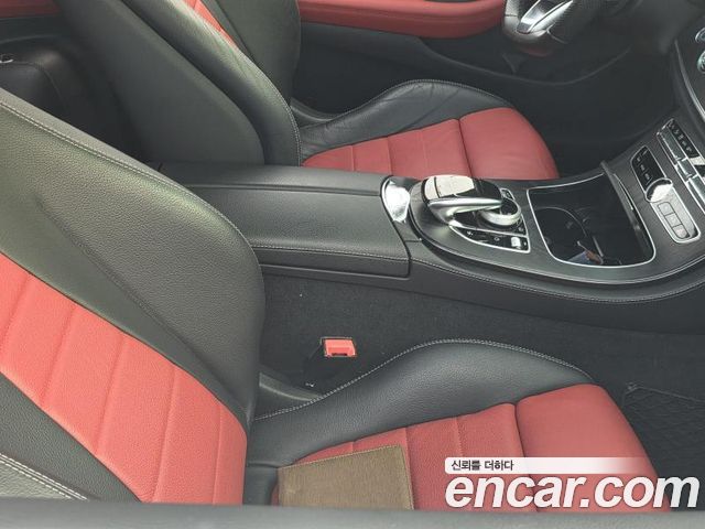 Mercedes-Benz E-Class 2018 — photo 18
