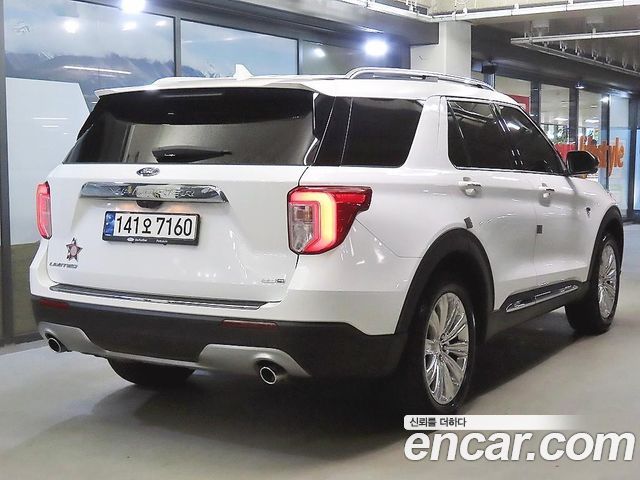 Ford Explorer 2020 — photo 4