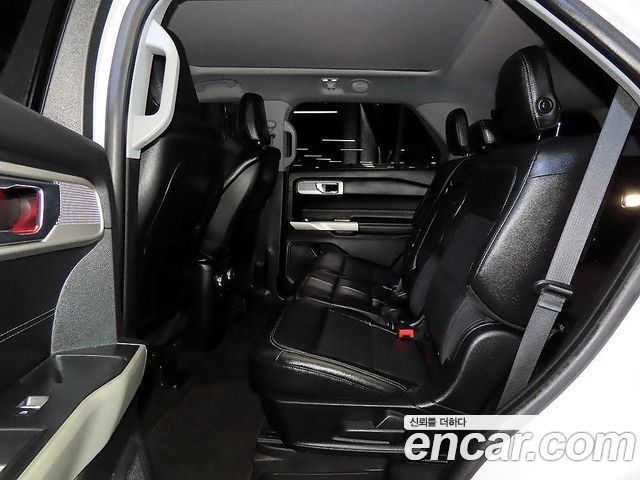 Ford Explorer 2020 — photo 7