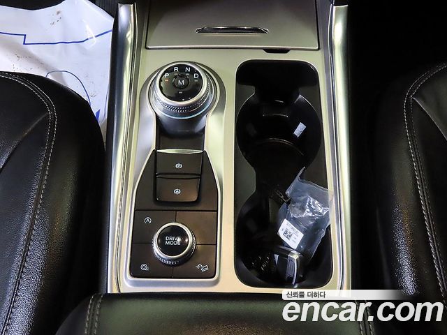Ford Explorer 2020 — photo 12