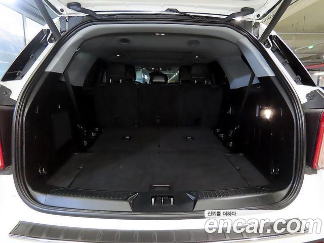Ford Explorer 2020 — photo 16