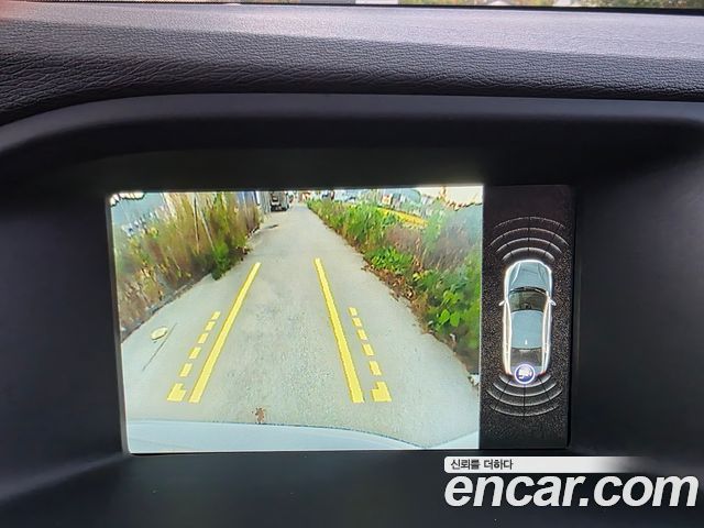 Volvo S60 2017 — photo 13