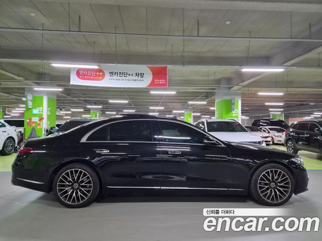 Mercedes-Benz S-Class 2023 — photo 5