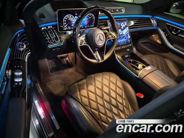 Mercedes-Benz S-Class 2023 — photo 7
