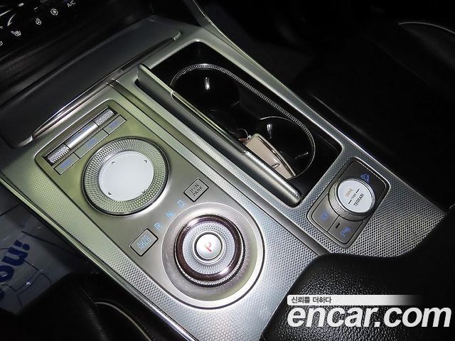 Genesis GV80 2022 — photo 12