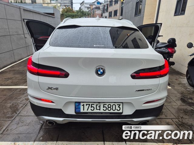 BMW X4 2021 — photo 2