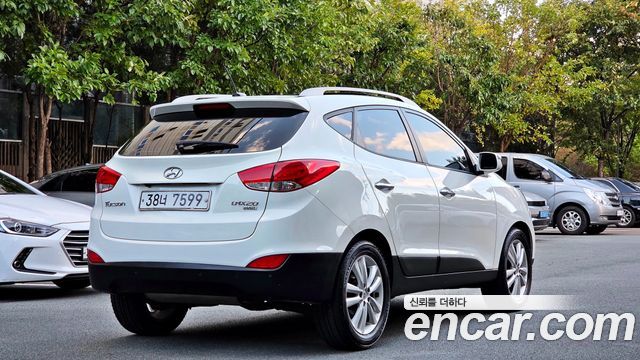 Hyundai Tucson 2011 — photo 6
