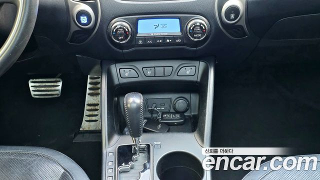Hyundai Tucson 2011 — photo 13
