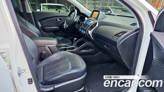 Hyundai Tucson 2011 — photo 16