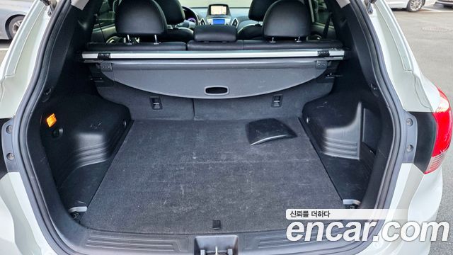 Hyundai Tucson 2011 — photo 18