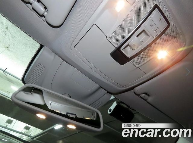 Mercedes-Benz GLE-Class 2017 — photo 14