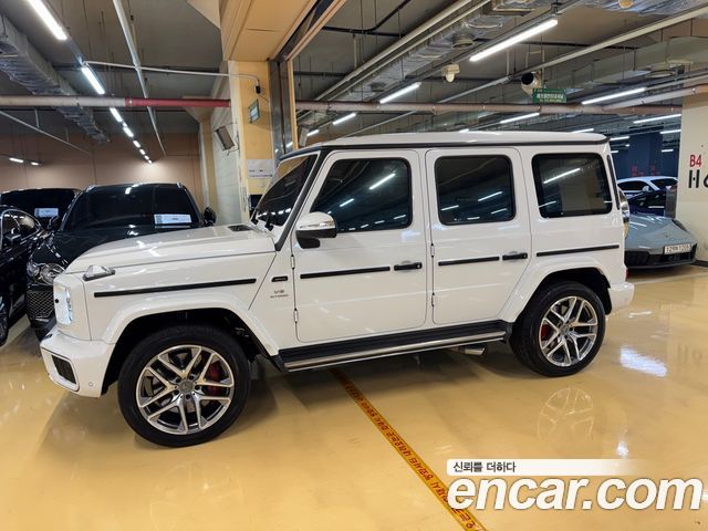 Mercedes-Benz G-Class 2025 — photo 2