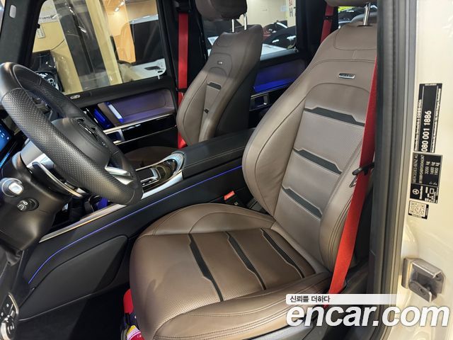 Mercedes-Benz G-Class 2025 — photo 7