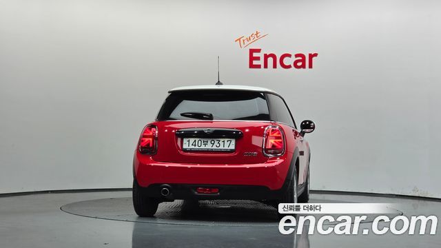 Mini Cooper 2020 — photo 4