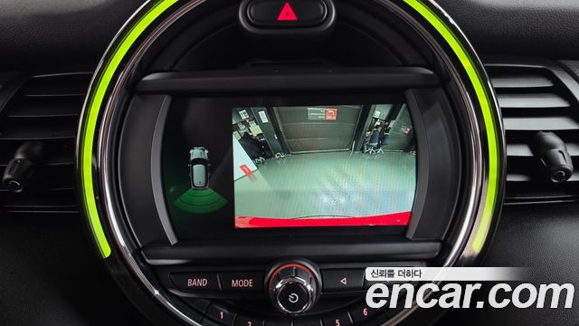 Mini Cooper 2020 — photo 20