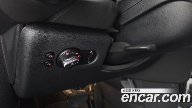 Mini Cooper 2020 — photo 27