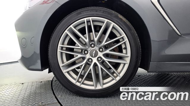 Genesis G70 2019 — photo 5