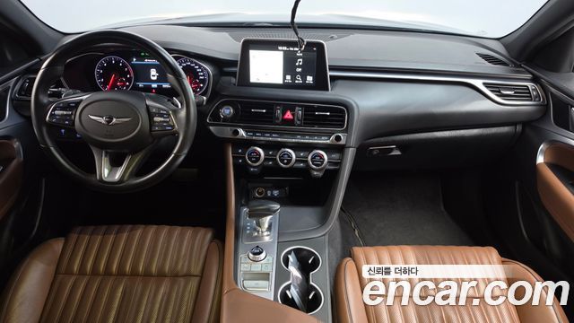 Genesis G70 2019 — photo 10