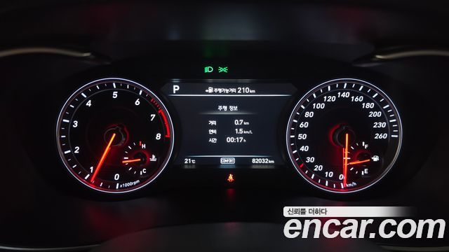 Genesis G70 2019 — photo 11