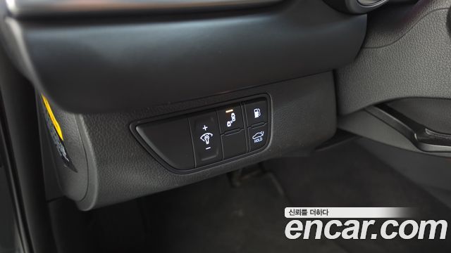 Genesis G70 2019 — photo 26