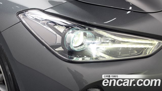 Genesis G70 2019 — photo 8