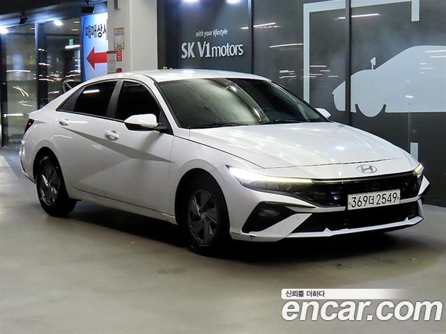 Hyundai AVANTE 2024 — photo 1