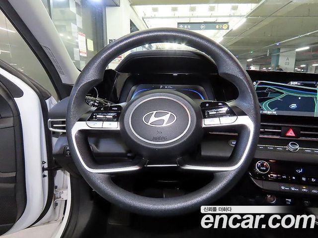 Hyundai AVANTE 2024 — photo 8