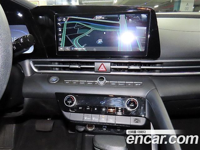 Hyundai AVANTE 2024 — photo 11