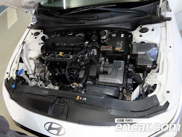 Hyundai AVANTE 2024 — photo 17