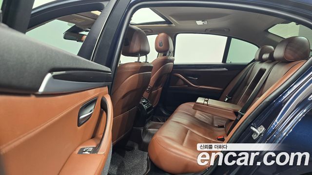 BMW 5-Series 2014 — photo 12